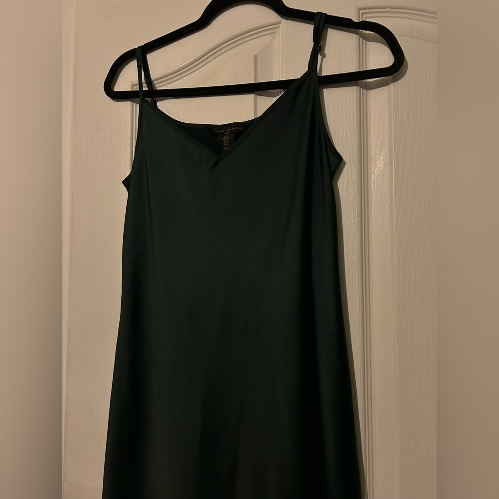 HOUSE OF HARLOW Forest Green Satin Midi Slip holiday Dress, size small - Picture 3 of 13